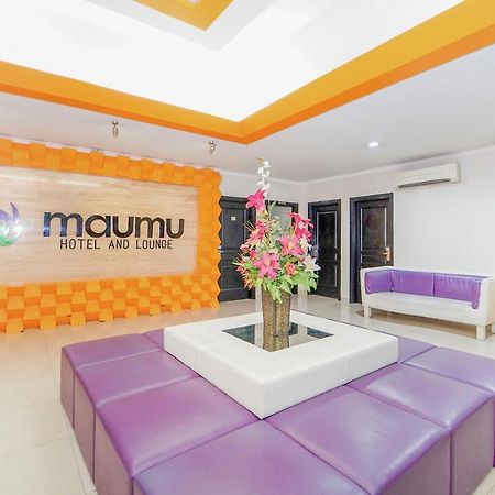 Maumu Hotel & Lounge Surabaya Exterior foto
