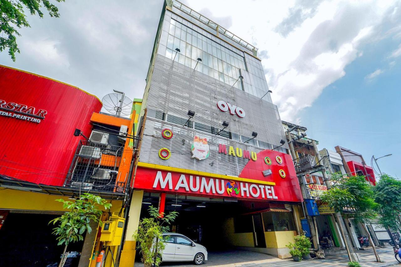 Maumu Hotel & Lounge Surabaya Exterior foto